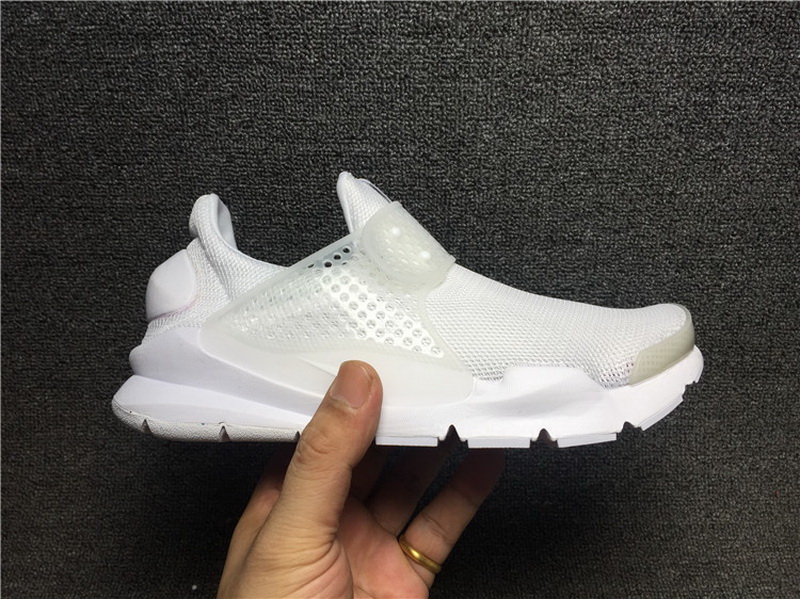 Super Max Perfect Nike Sock Dart  Shoes (98%Authentic)--002